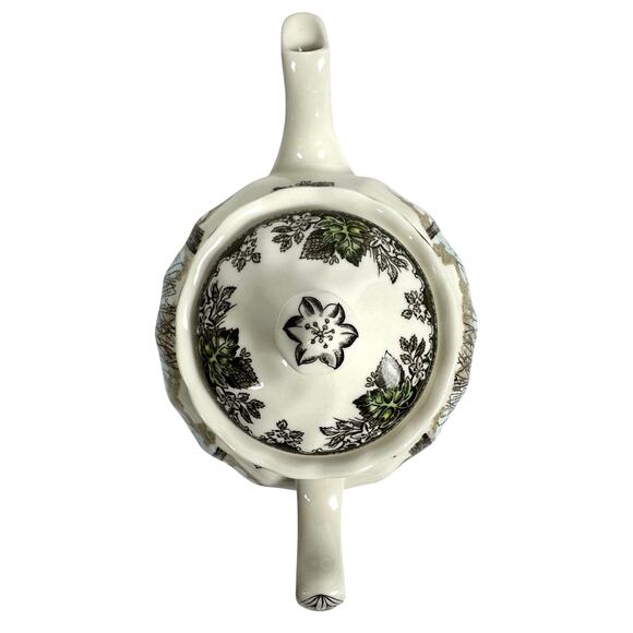 Johnson Bros Friendly Village England Vintage Sugar Maples Teapot-Excellent! - Picture 5 of 9